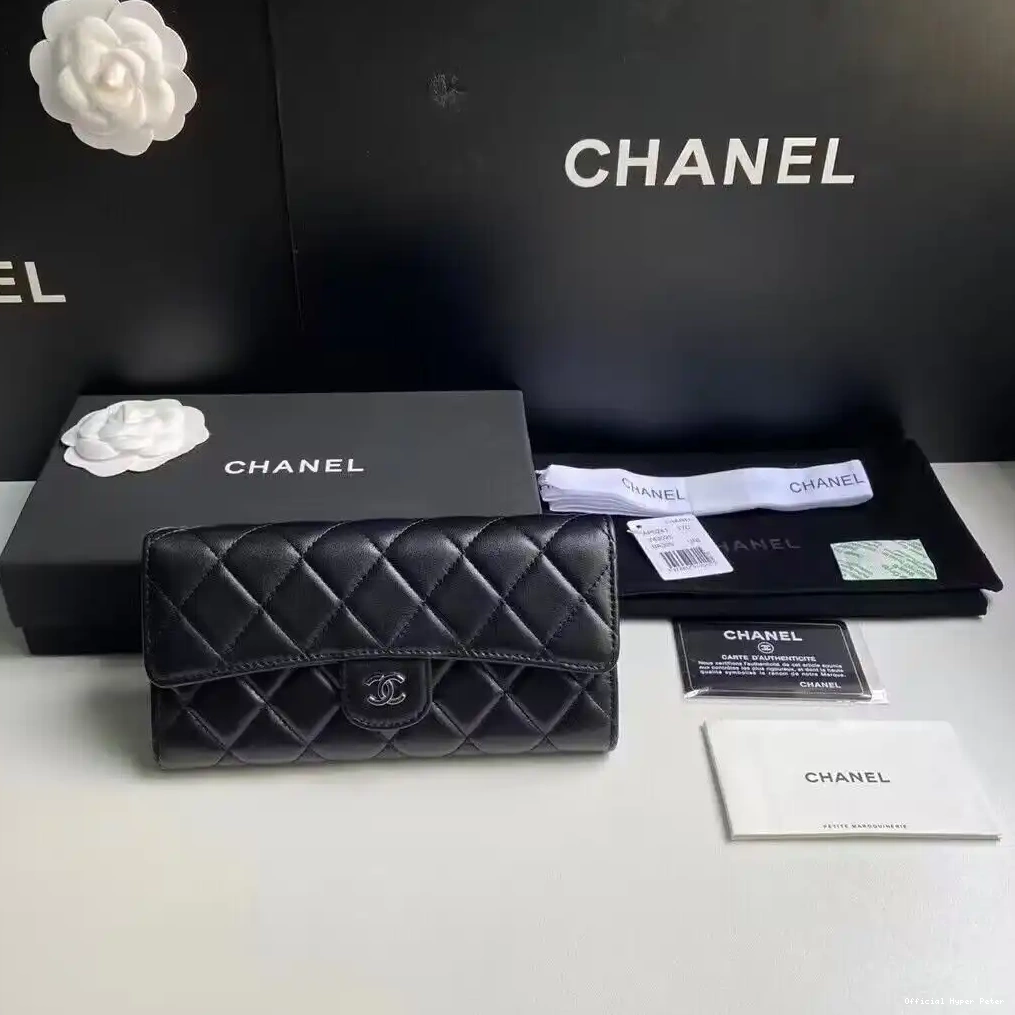 Hyper Peter CHANEL WALLET 0517